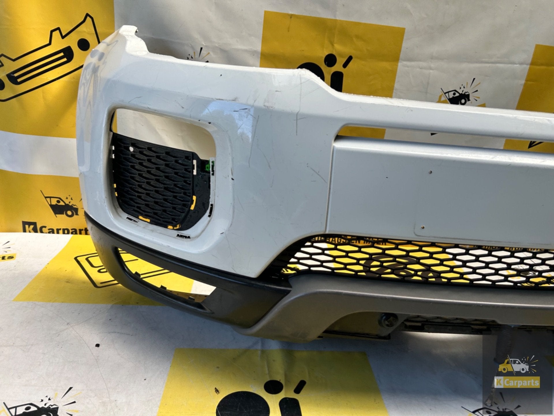 Range Rover Evoque facelift Dynamic voorbumper GJ3217F003, Info@fabrikant.eu, Ophalen of Verzenden, Bumper, Fabrikant BV