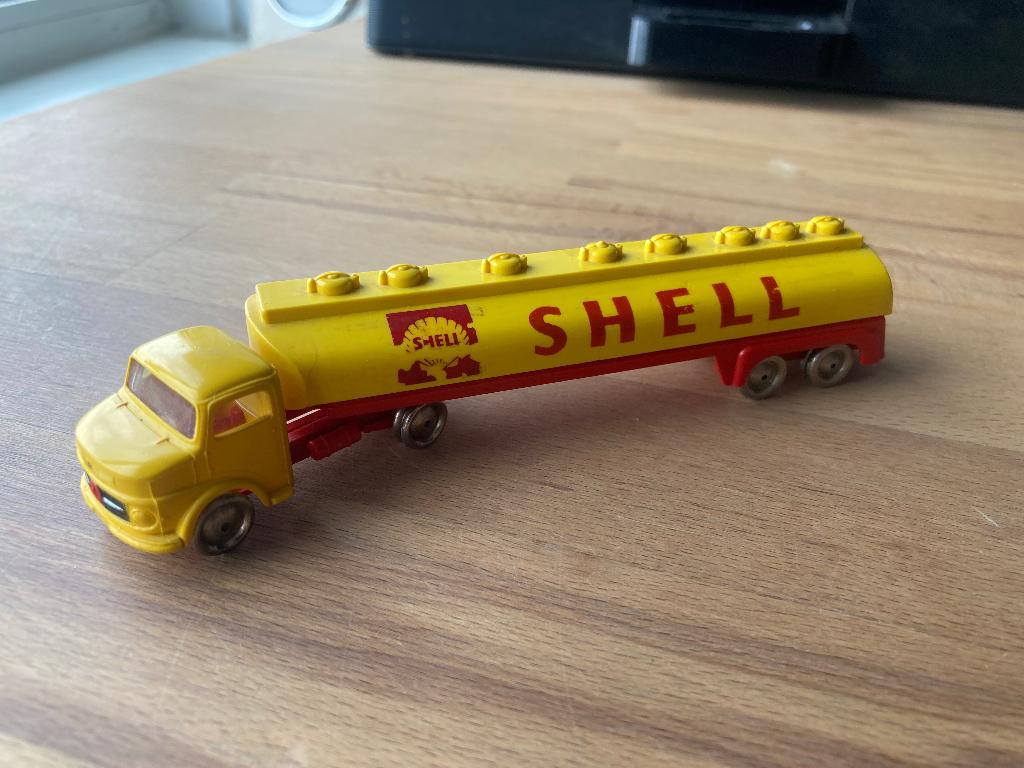 Lego 1:87 Mercedes Shell truck, Ophalen of Verzenden, Bus of Vrachtwagen, Overige merken
