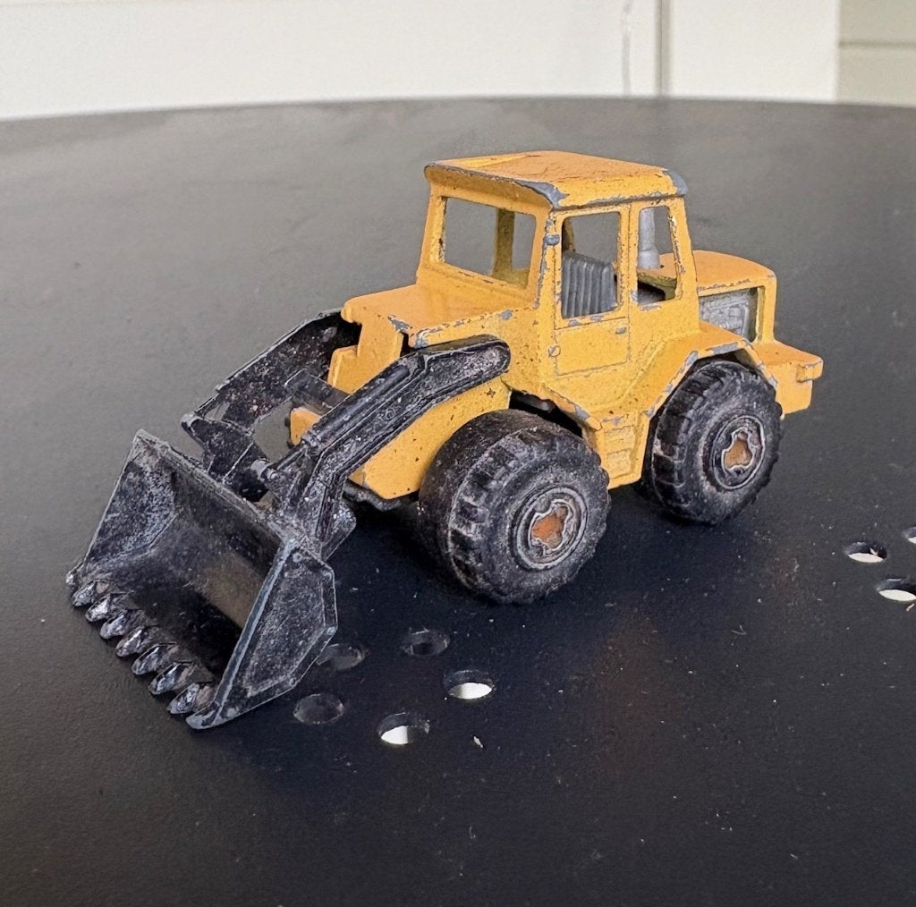 Majorette Tractor Shovel geel, Hobby en Vrije tijd, Ophalen of Verzenden, Gebruikt, Tractor of Landbouw