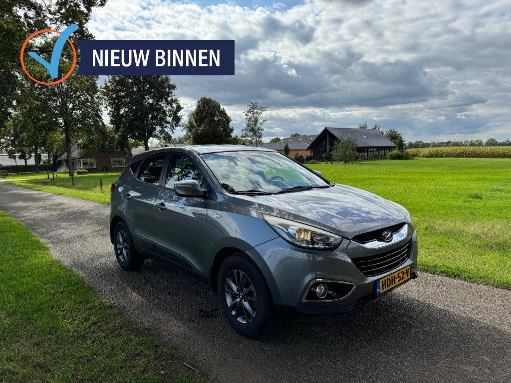 Hyundai ix35 1.6i GDI Business Ed | Stoelverwarming | Parkee, Auto's, Euro 5, 1591 cc, 4 cilinders, Verwarming stoelen achter