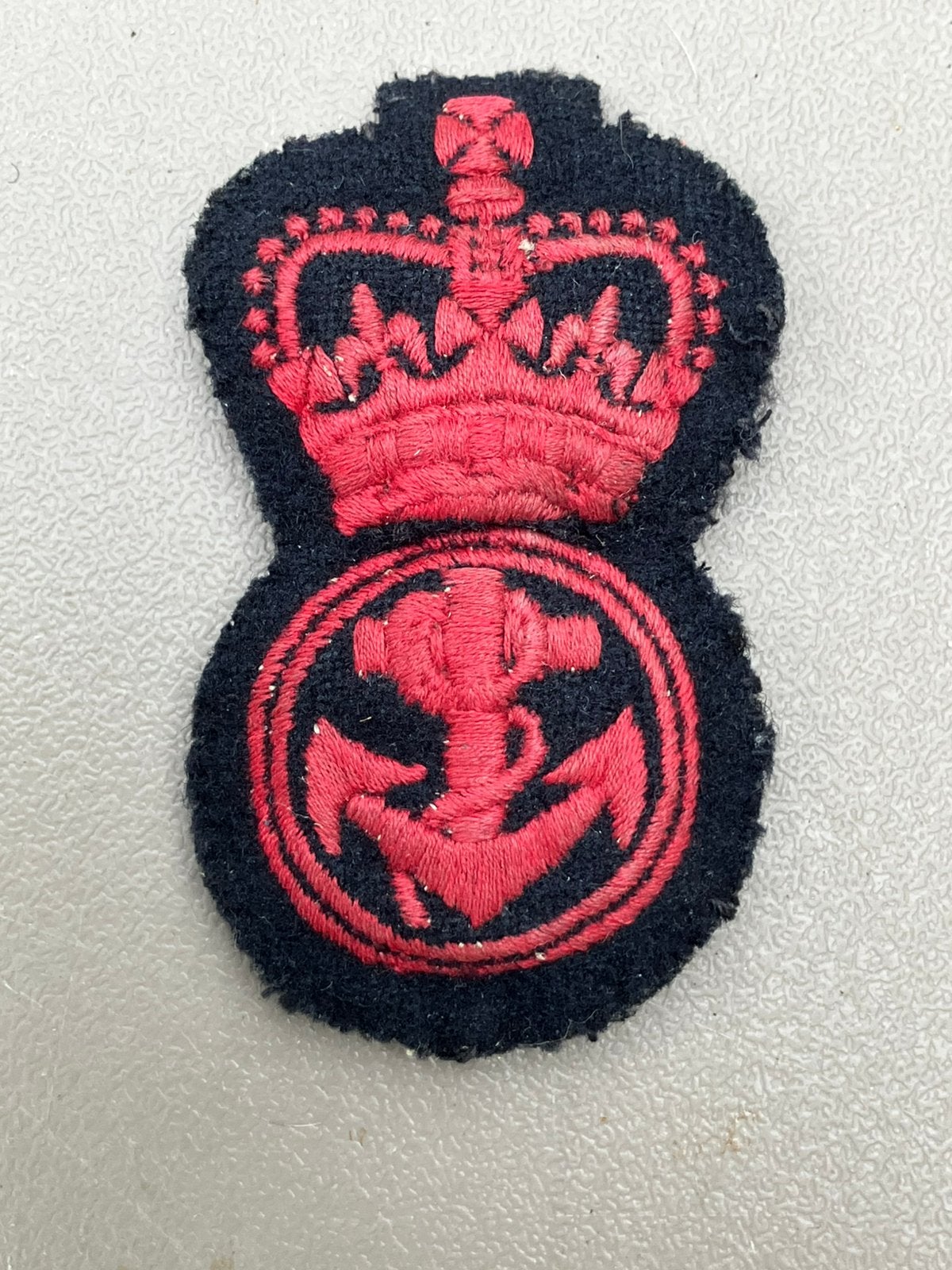 Royal Navy - Belgian section (1940-45) cap badge, Ophalen of Verzenden, Engeland, Embleem of Badge