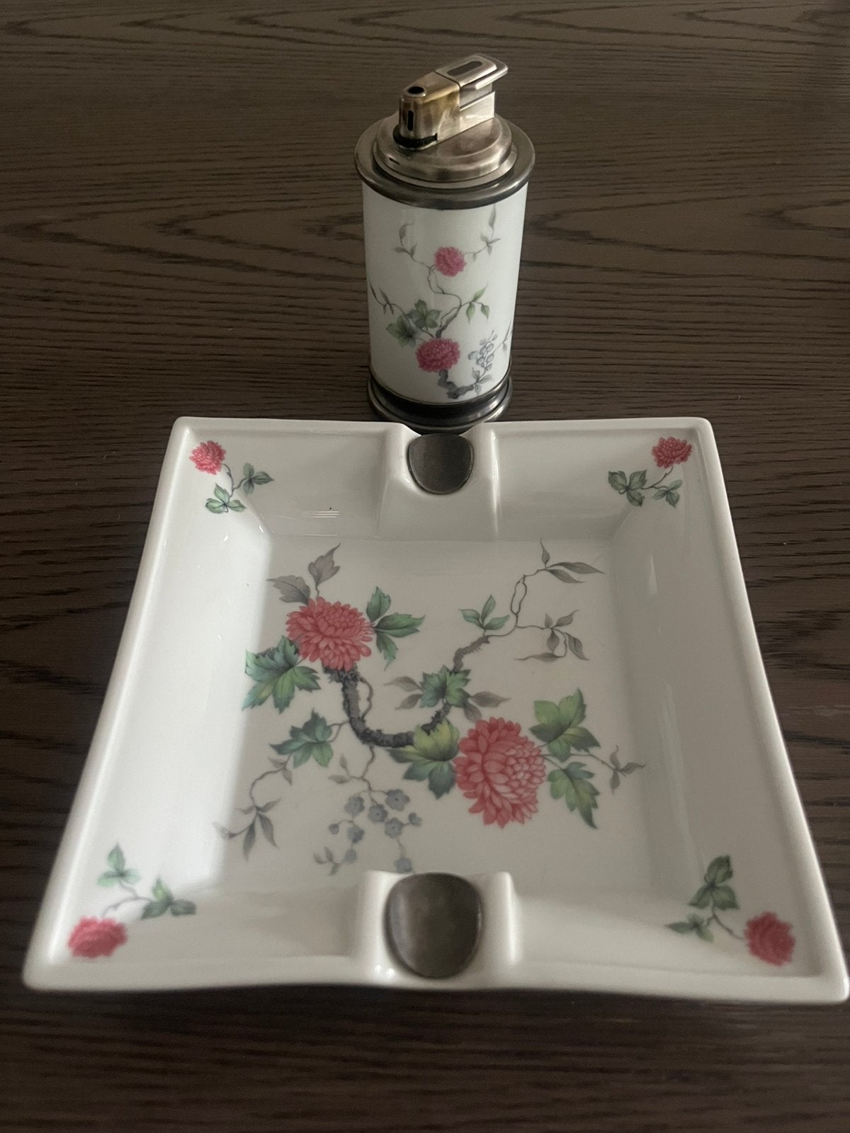 Prachtige Chanill Limoges France een asbak en een aansteker., Ophalen of Verzenden, Gebruikt, Asbak