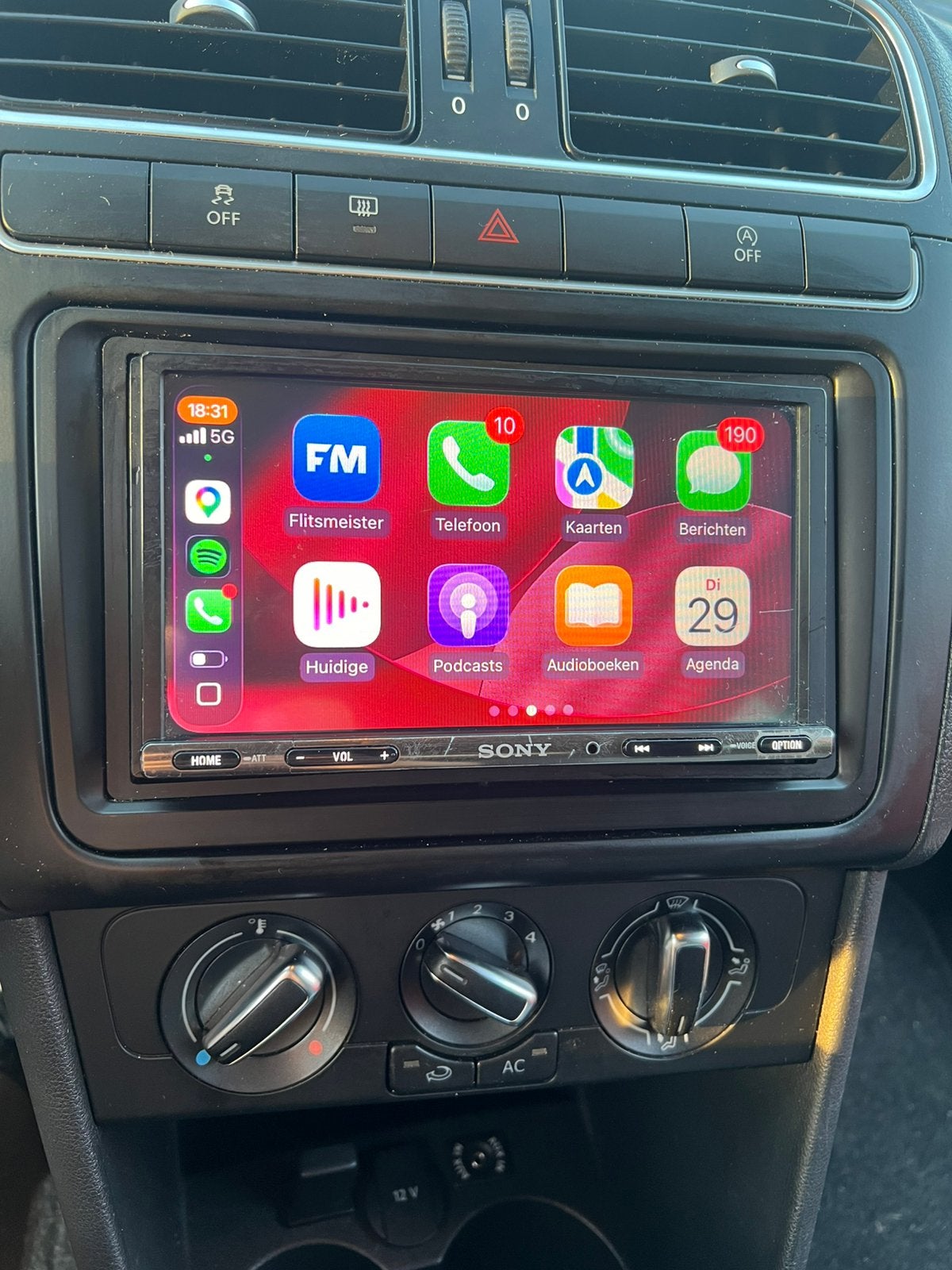 Sony XAV-AX3005DB autoradio met Apple CarPlay + VW-adapter, Ophalen of Verzenden, Gebruikt