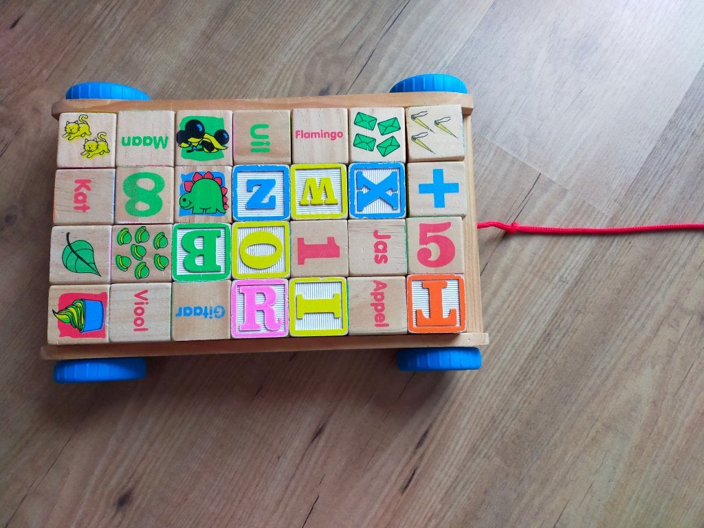 houten blokkenkar NIEUW sint of kerst tip, Kinderen en Baby's, Ophalen, Nieuw, Bouwen