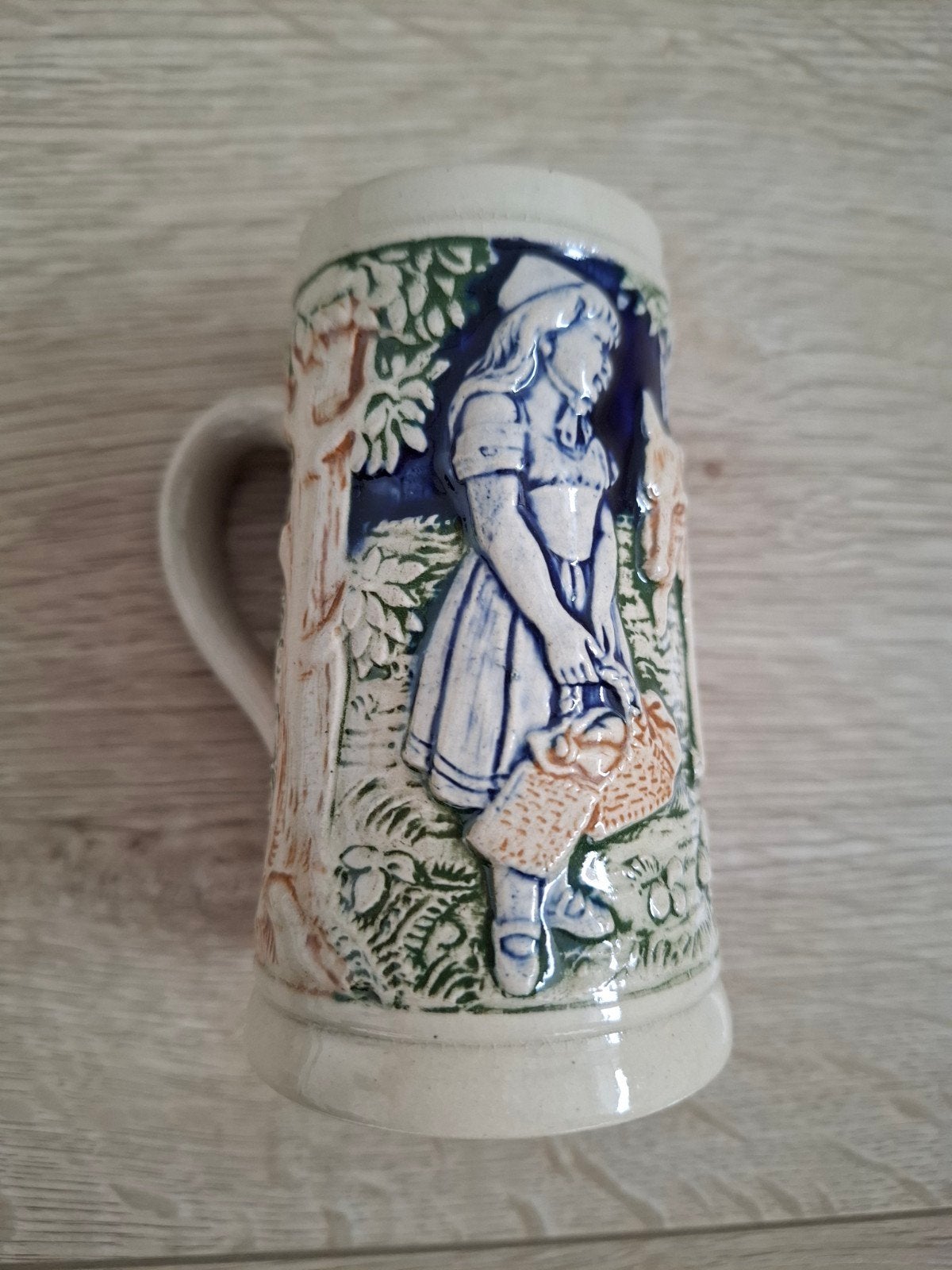 Bierpul Roodkapje en de wolf, hoogte ongeveer 10,5 cm., Antiek en Kunst, Ophalen of Verzenden
