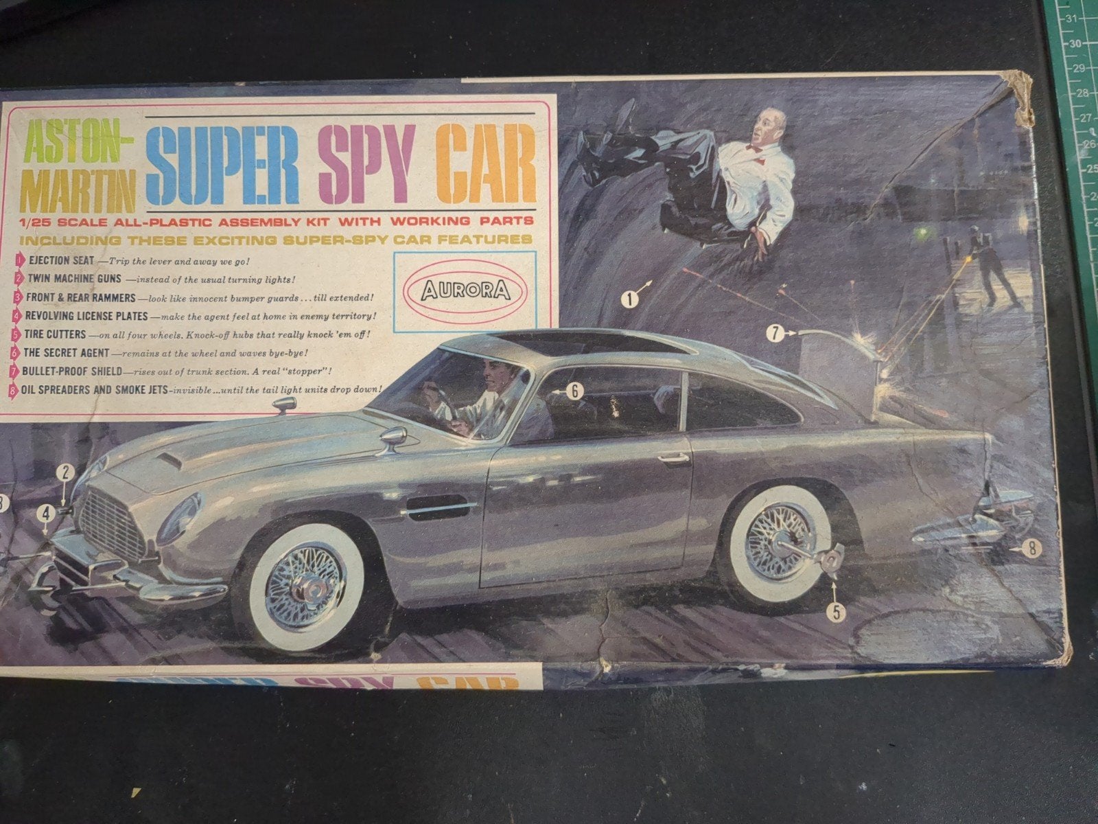 originele klassieke lege doos van Aurora  Aston martin, Ophalen of Verzenden, Groter dan 1:32, Auto, Overige merken