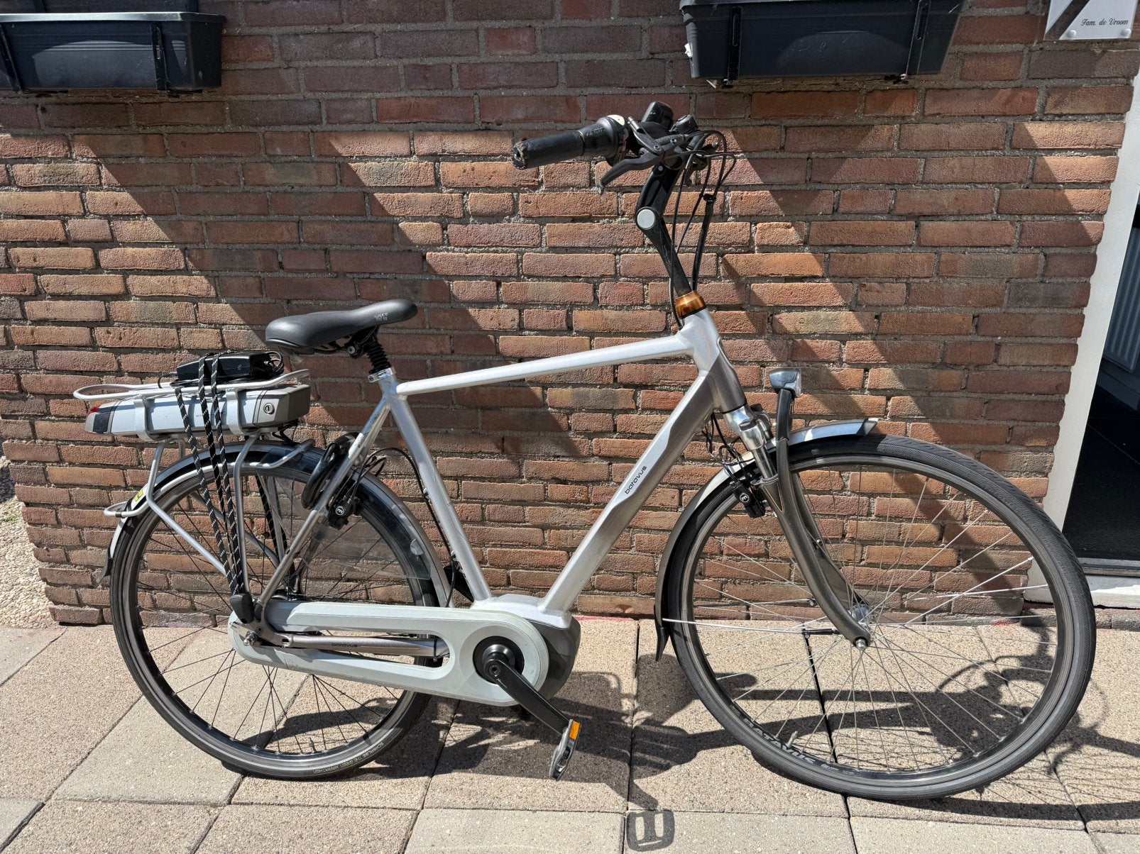 Batavus wayz 57 frame 8 versn 500wh 6600km, Ophalen, Batavus, Zo goed als nieuw, 50 km per accu of meer