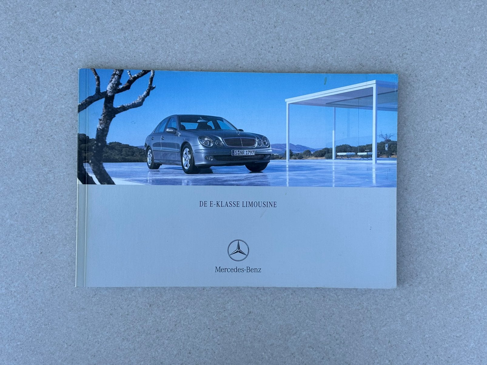 Mercedes W211 E-Klasse Limousine Brochure, Auto diversen, Handleidingen en Instructieboekjes, Verzenden