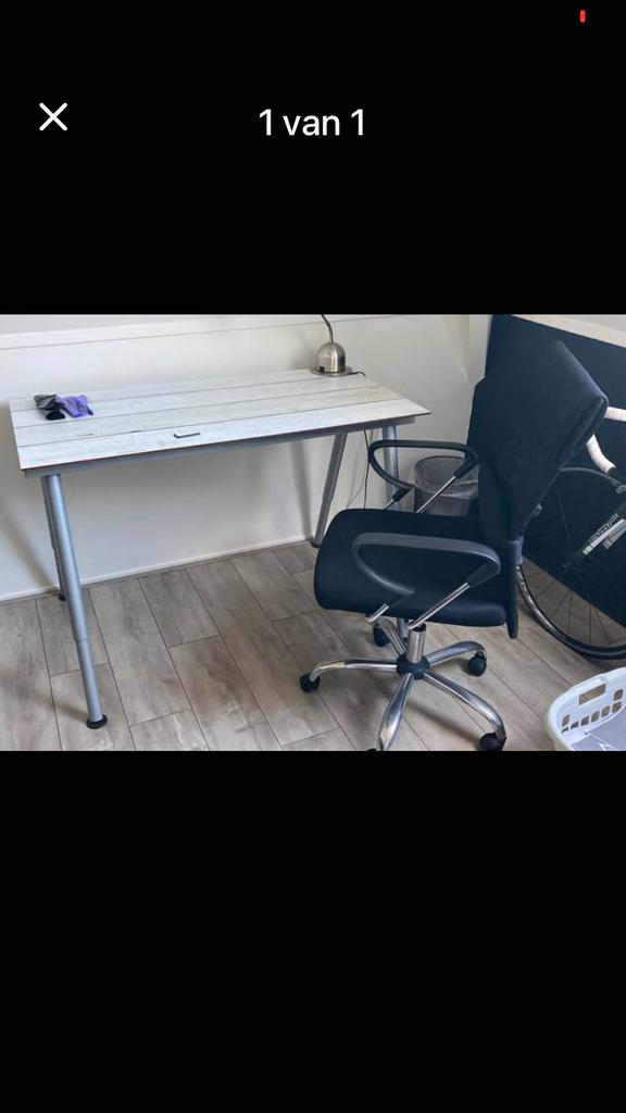 Verstelbaar bureau met bureaustoel, Huis en Inrichting, Bureaus, Ophalen of Verzenden, In hoogte verstelbaar, Zo goed als nieuw