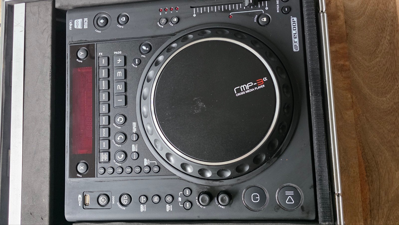 Reloop RMX-40USB Mixer & RMP-3 Alpha DJ Set met Flightcase, Ophalen of Verzenden, Gebruikt, Dj-set, Reloop