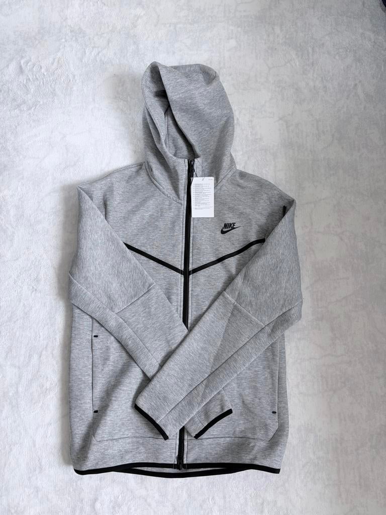 Nike tech vest (M), Kleding | Heren, Ophalen of Verzenden, Nieuw, Maat 48/50 (M), Grijs