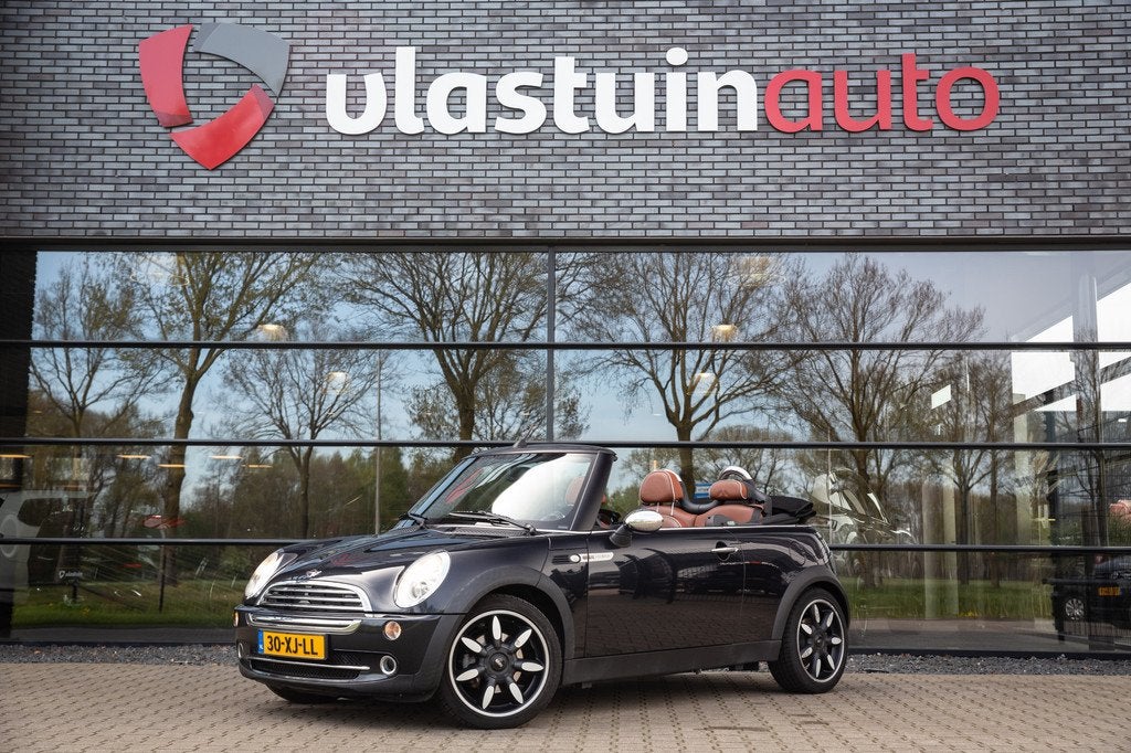MINI Cabrio 1.6 Cooper Sidewalk , Cruise control, Airco, Lee, Auto's, Voorwielaandrijving, Parkeersensor, Gebruikt, 4 cilinders