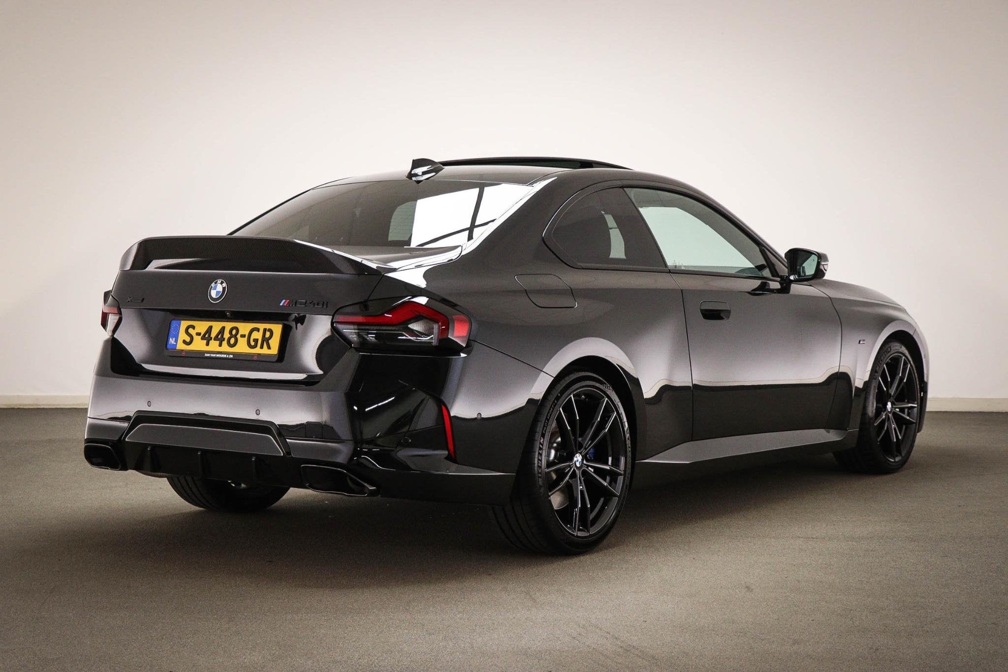 BMW 2-serie Coupé M240i xDrive High Executive | SCHUIFDAK |, Gebruikt, Met garantie (alle), 4 stoelen, Zwart