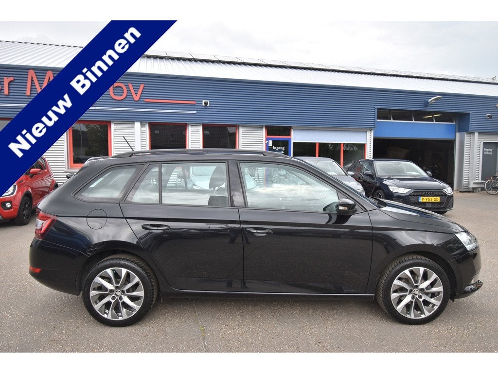 Skoda Fabia Combi 1.0 TSI Business Edition , TREKHAAK , CR C, Auto's, Skoda, Stof, Gebruikt, 1036 kg, Origineel Nederlands