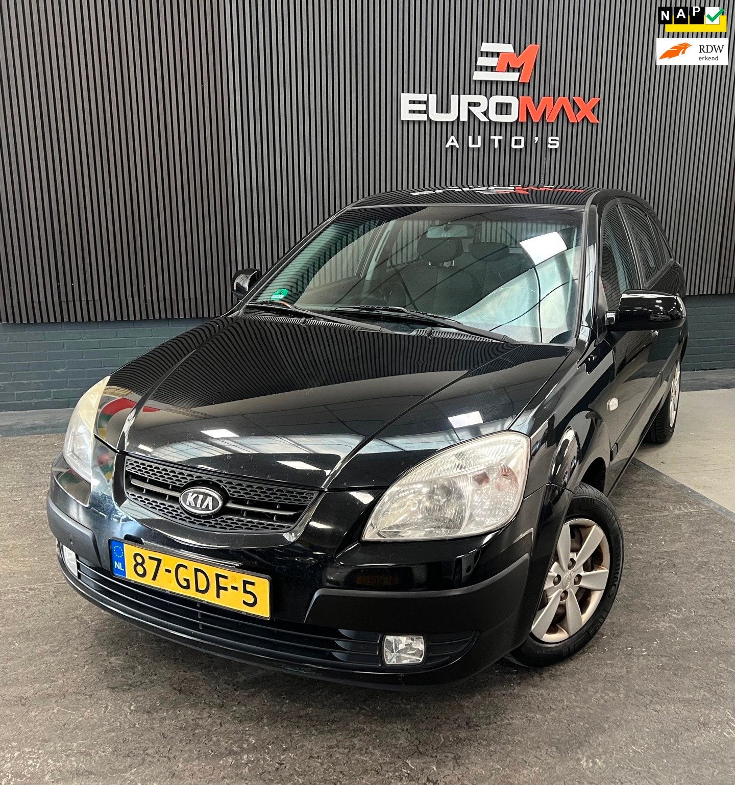Kia Rio 1.4 X-pect - Airco – NAP – Afneembare Trekhaak, Auto's, Voorwielaandrijving, Stof, Gebruikt, Zwart