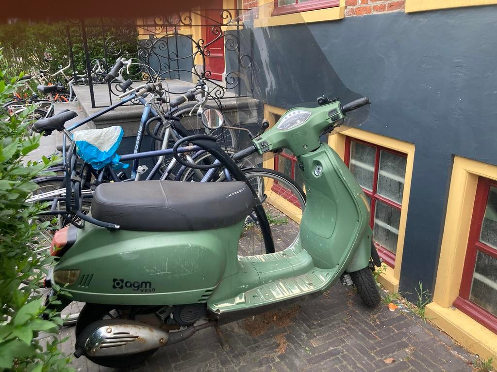 AGM VX50 Scooter - Opknapper met blauw kenteken, Ophalen, Gebruikt, Maximaal 25 km/u, Benzine