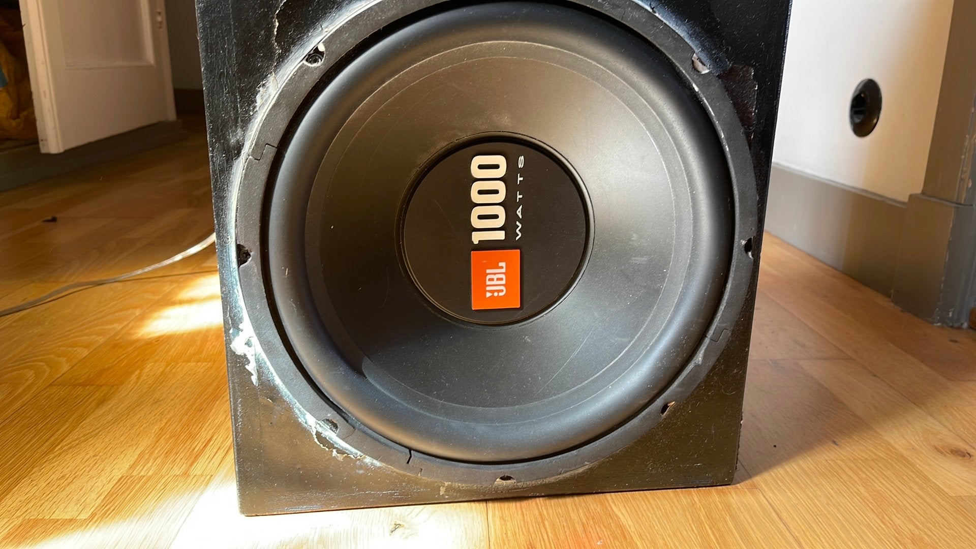 Jbl subwoofer 1000 watt, Ophalen, Gebruikt