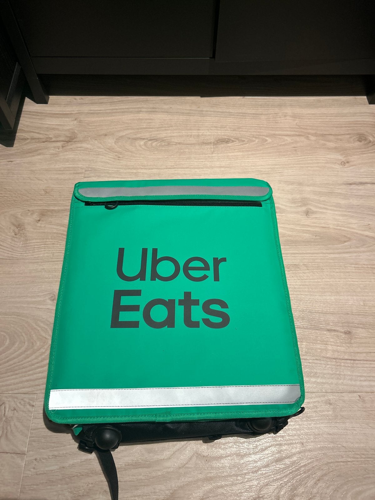 Uber Eats bezorgtas - Nieuw, 40 cm of meer, Zo goed als nieuw, Waterdicht, Ophalen