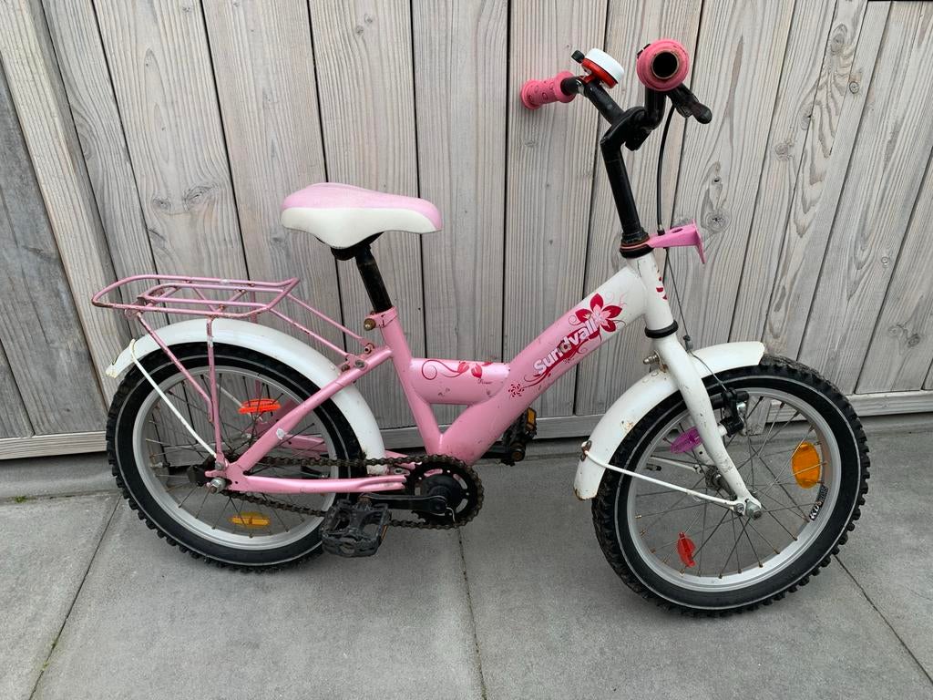Roze kinderfiets 16 inch - Sundvall, Fietsen en Brommers, Ophalen, Gebruikt, Velgrem, 16 tot 20 inch