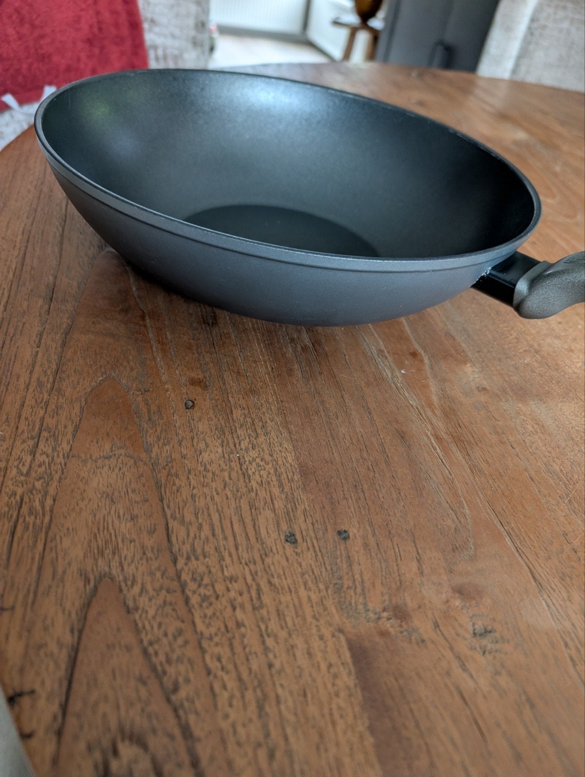 MasterChef Wokpan, Huis en Inrichting, Keuken | Potten en Pannen, Antiaanbaklaag, Aluminium, Ophalen of Verzenden, Zo goed als nieuw