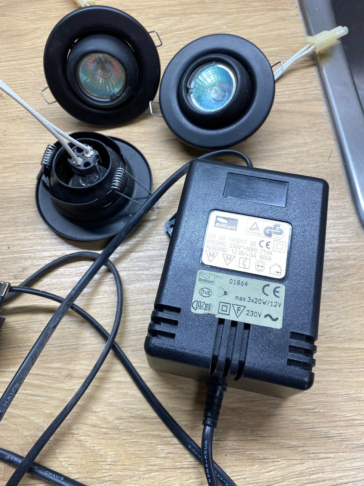 Transformator met 3 Brilliant inbouwspots, max. 3x20W/12V, Halogeen, Gebruikt, Ophalen of Verzenden, G4