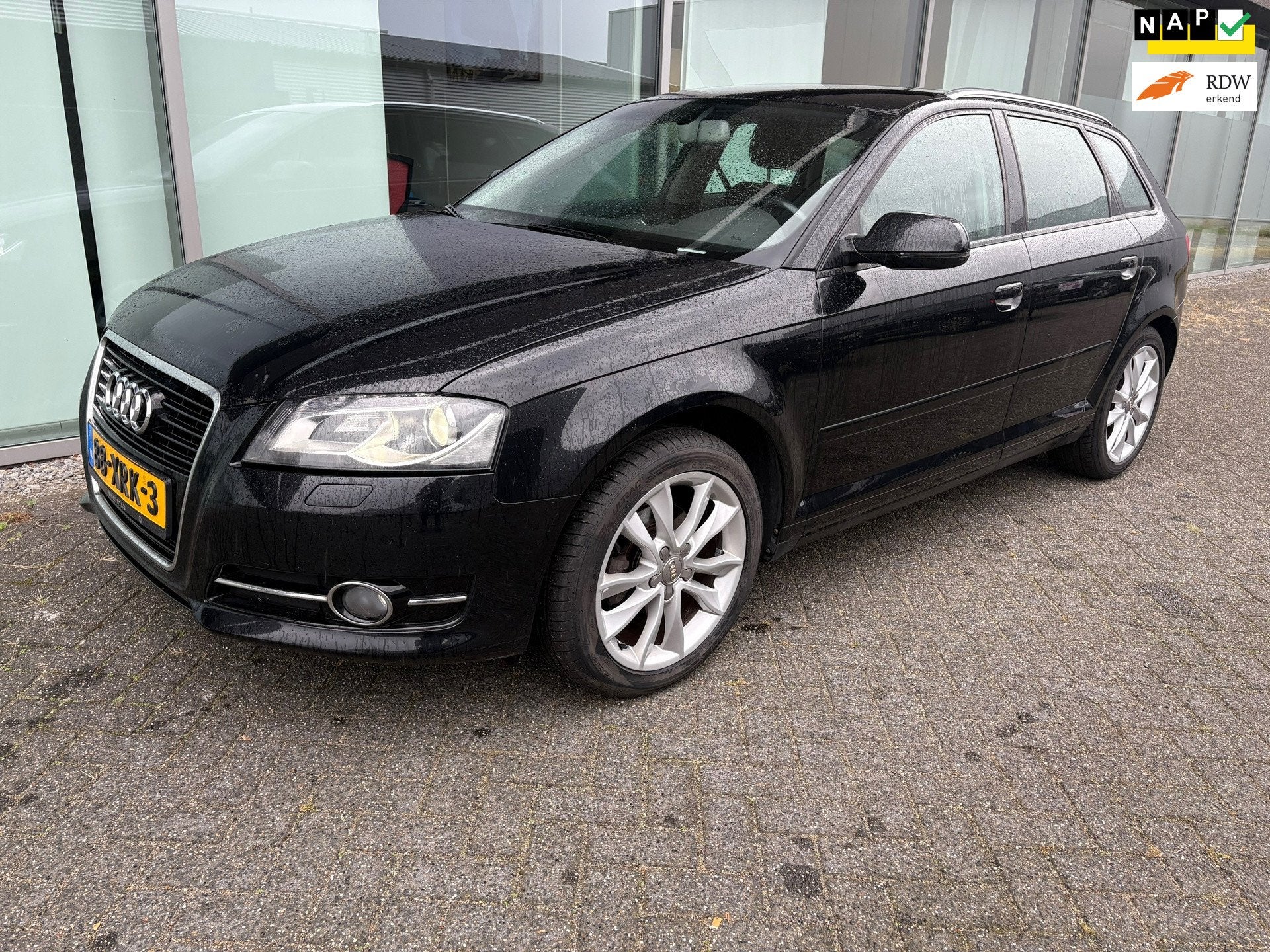 Audi A3 Sportback 1.2 TFSI Ambition CLIMAT BJ 7-2012. APK 7-, Voorwielaandrijving, Euro 5, 4 cilinders, Zwart