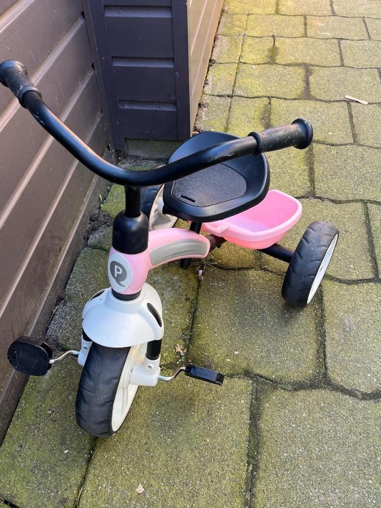Drie wieler, Fietsen en Brommers, Ophalen, Zo goed als nieuw, Intertoys