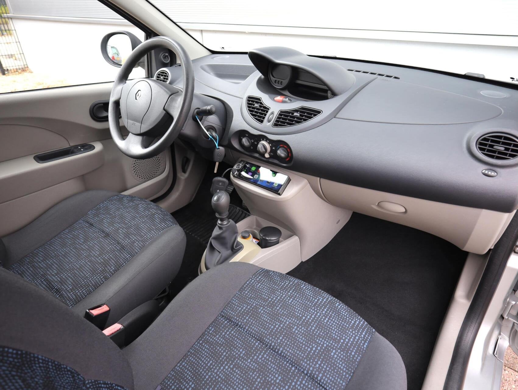 Renault Twingo 1.2 Authentique (Vol-Opties!) 1e eigenaar, Auto's, Renault, Voorwielaandrijving, Twingo, Gebruikt, 4 cilinders