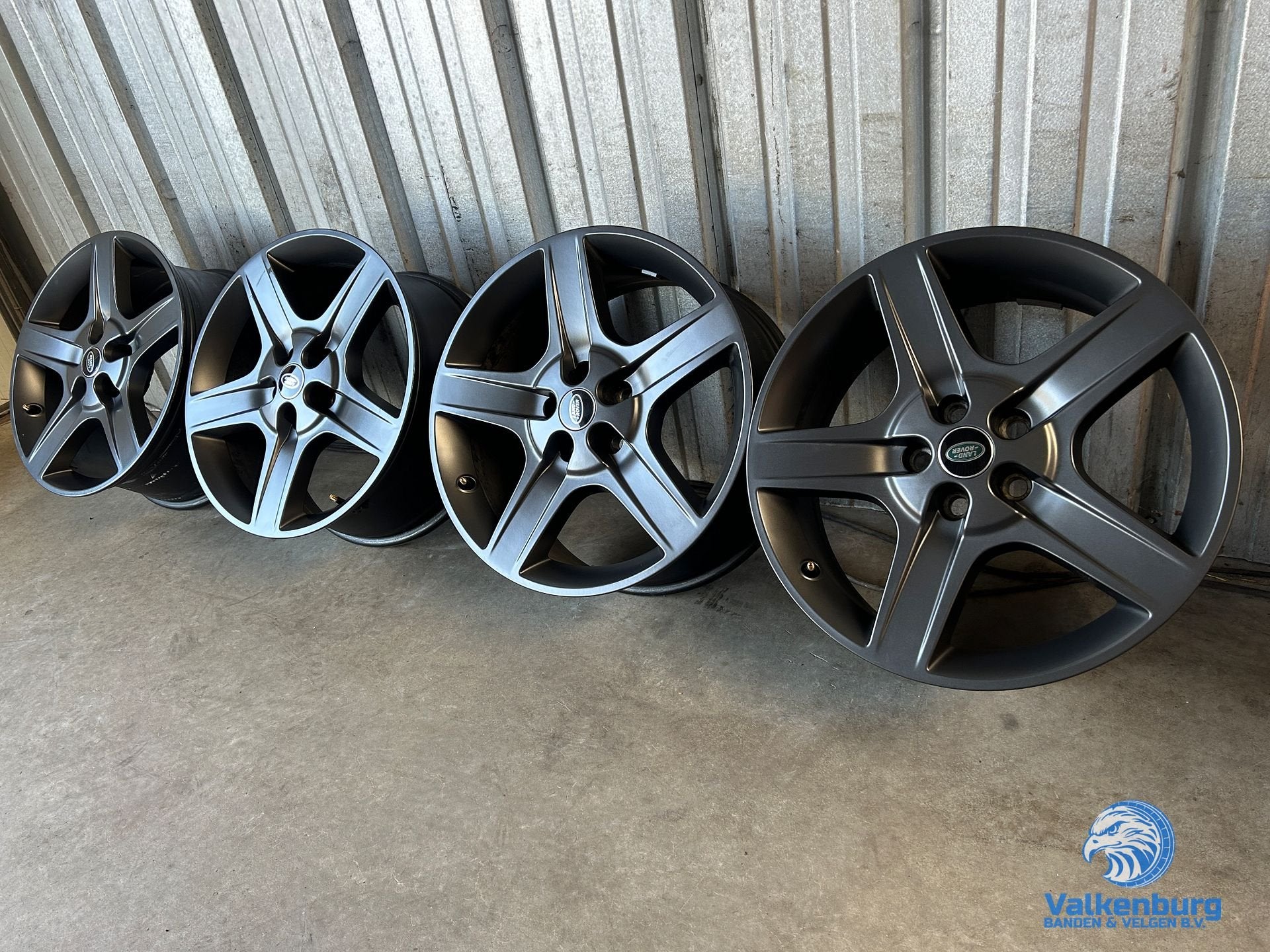 Originele Land Rover Defender L663 Style 5094 TPMS 20 inch D, Gebruikt, Velg(en), -, -