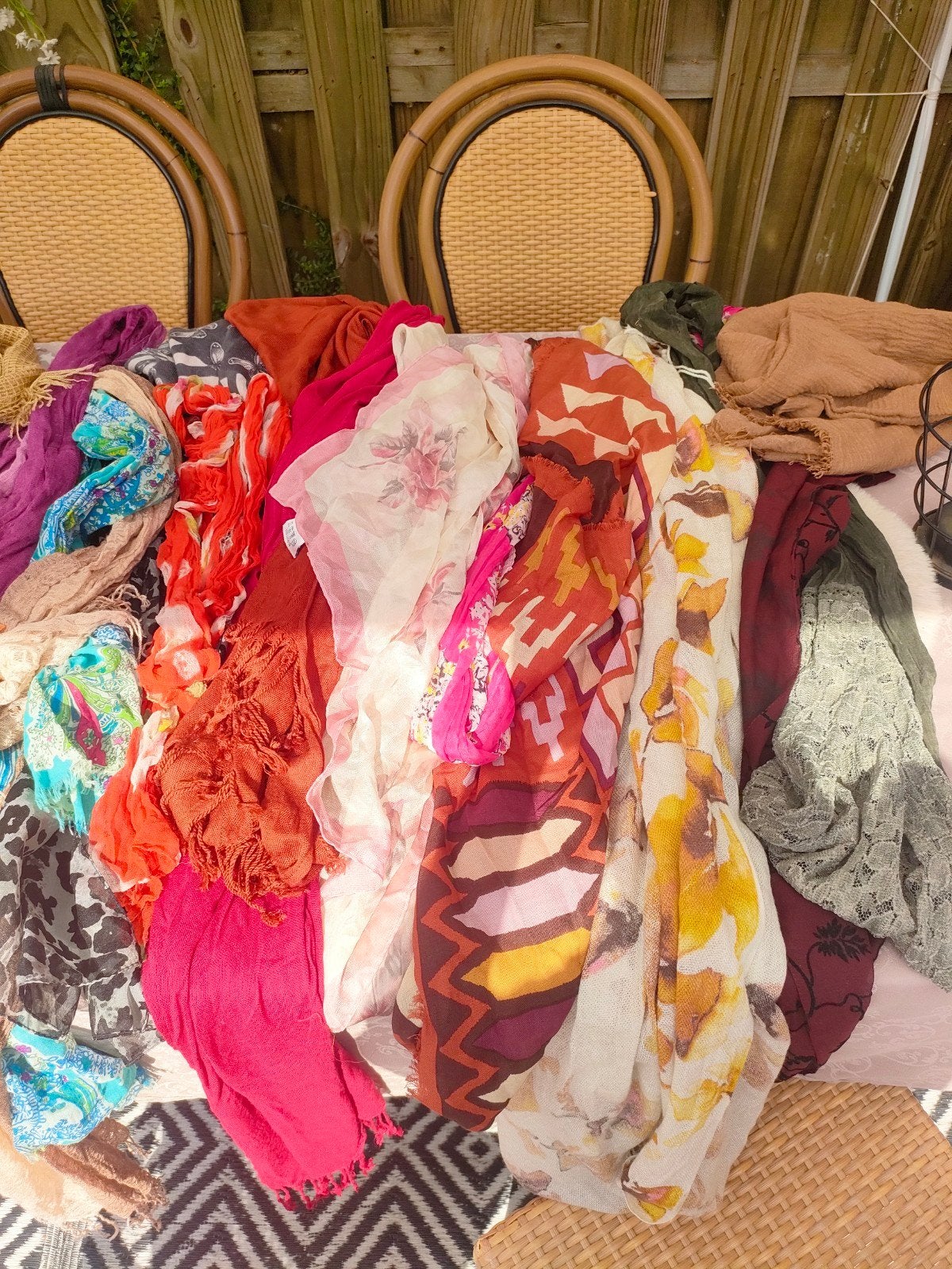 partijtjes sjaaltjes 32 stuks, Kleding | Dames, Ophalen of Verzenden