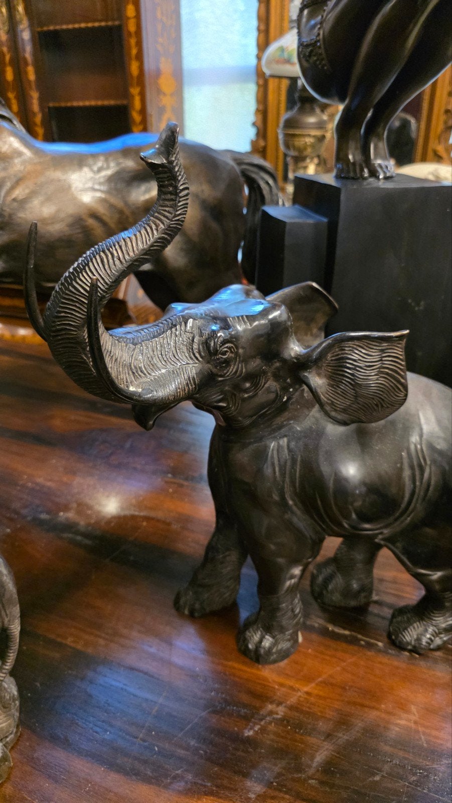 grote antieke bronzen olifant, Ophalen