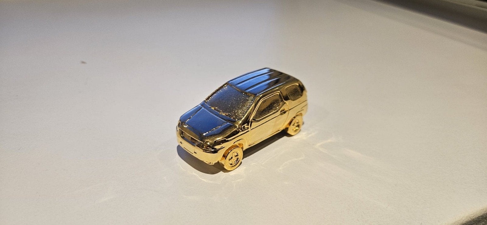 Gouden Concept schaalmodel Suzuki UR-1 uit 1995, Ophalen of Verzenden, Nieuw, Auto, Overige merken