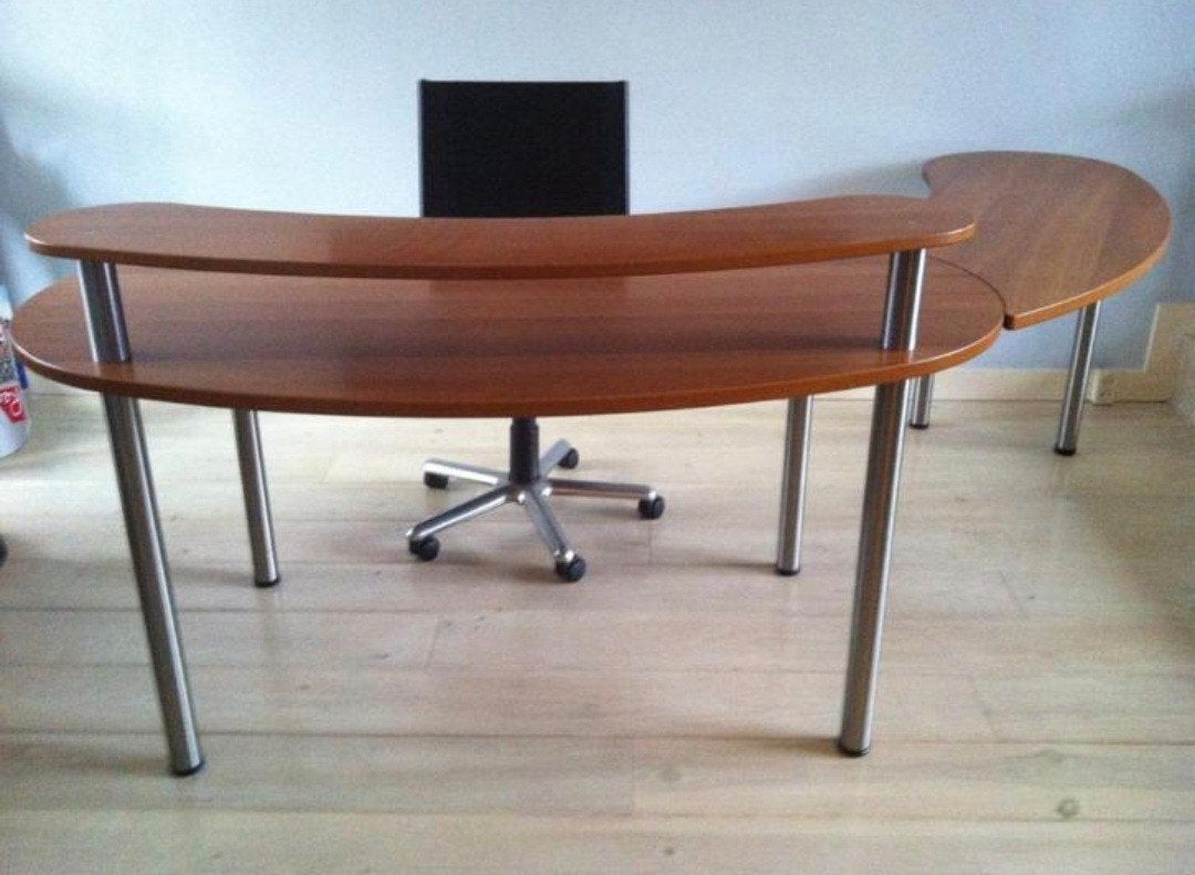 Design bureau aanpasbaar/ Office desk, Huis en Inrichting, Bureaus, Ophalen, Zo goed als nieuw