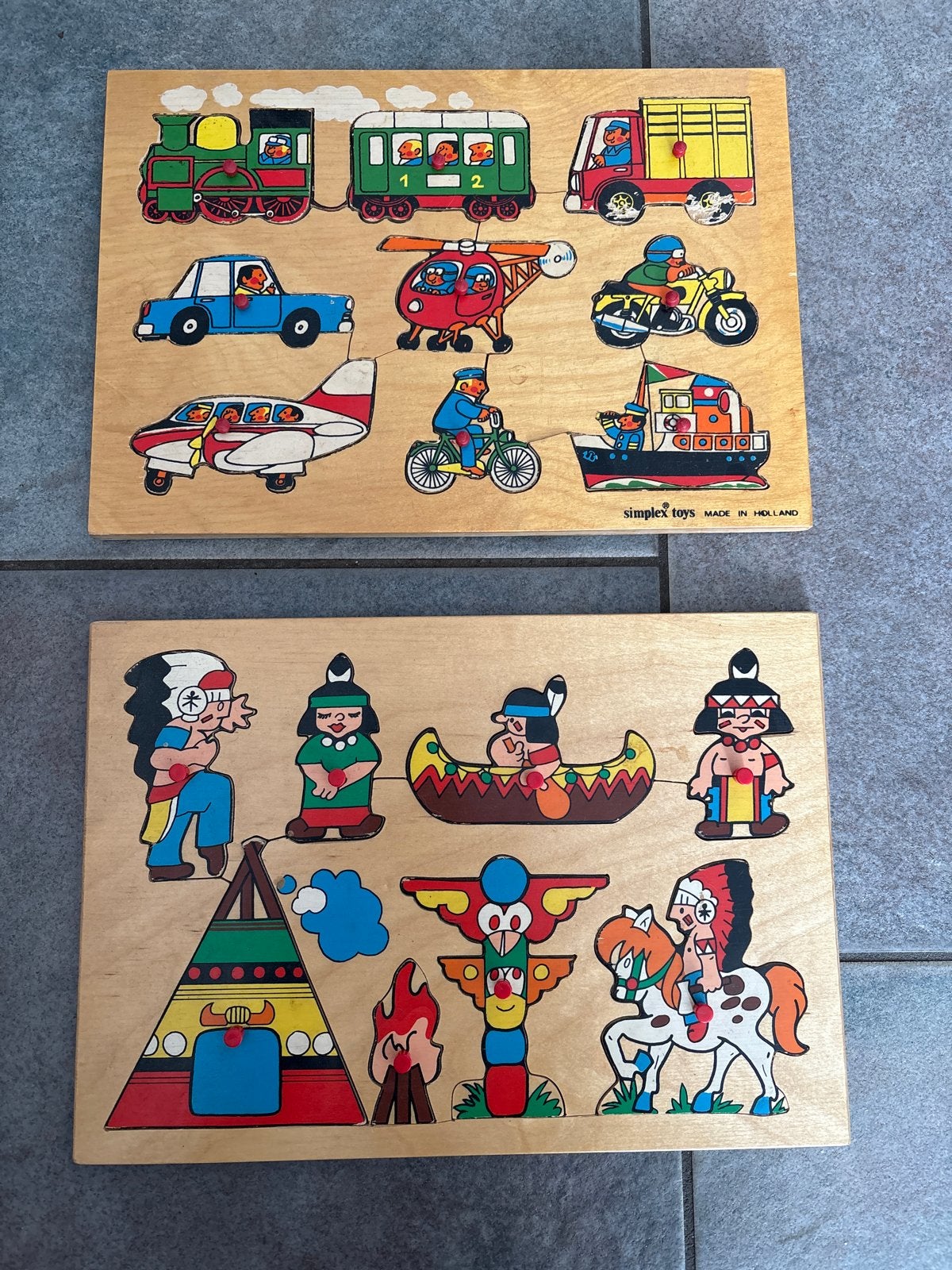 2 Houten Insteekpuzzels: Voertuigen & Indianen, Ophalen of Verzenden, Gebruikt, Overige typen