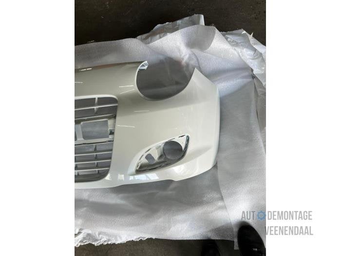 Voorbumper van een Suzuki Alto (ZHJ), Auto-onderdelen, Carrosserie en Plaatwerk, -, -, Nieuw, Ophalen of Verzenden