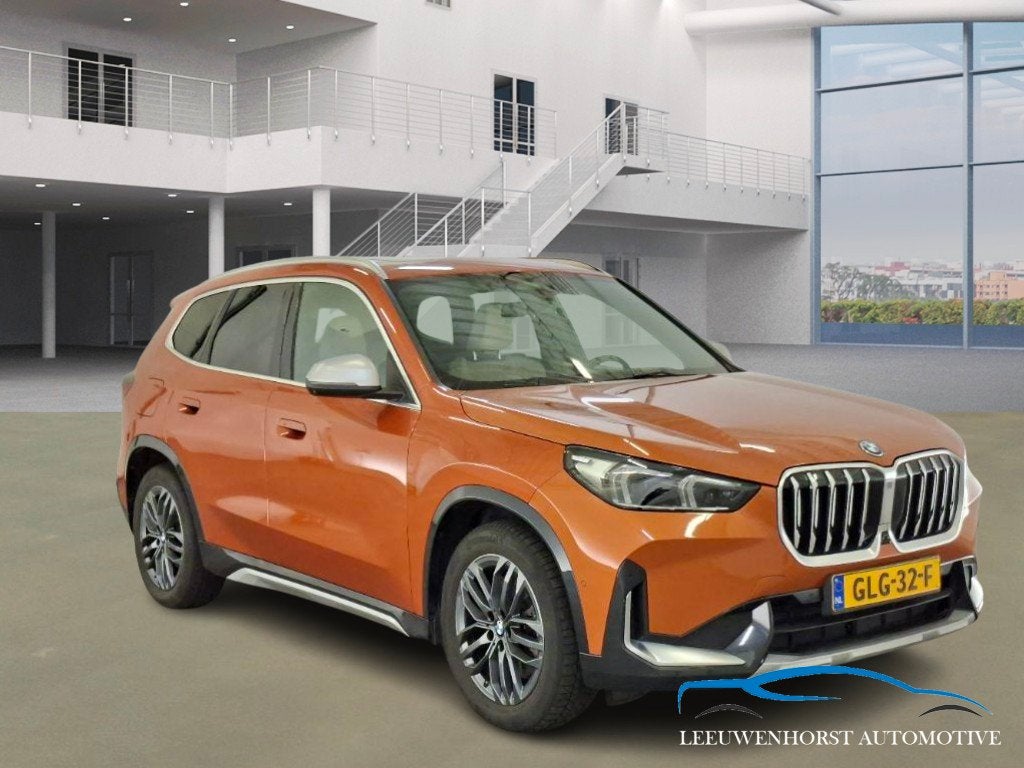 BMW X1 xDrive30e, 150 pk, full option, uniek dealerauto, Auto's, Euro 6, Overige kleuren, Leder, Hybride Elektrisch/Benzine