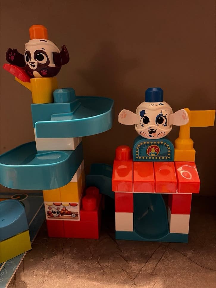 Mega Bloks First Builders Peek A Blocks Pretpark, Ophalen of Verzenden, Gebruikt, Megabloks