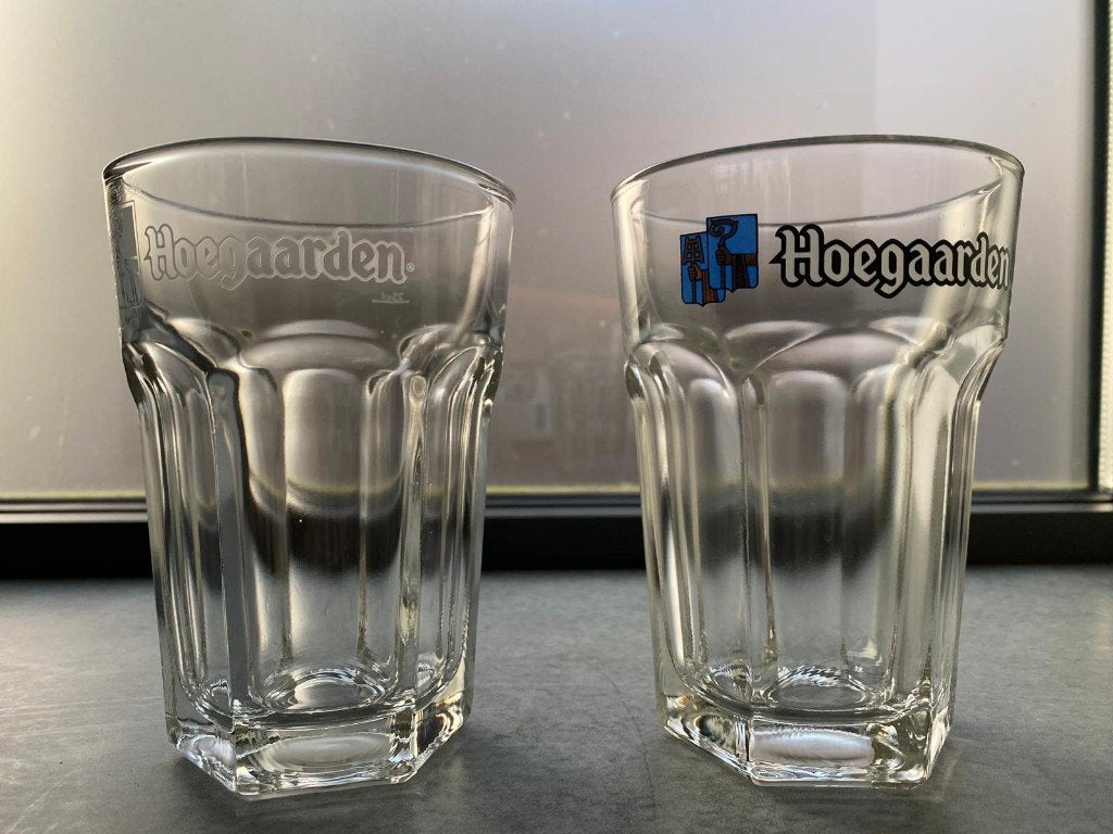 2 verschillende Hoegaarden wit glazen, Verzamelen, Biermerken, Ophalen of Verzenden, Nieuw, Glas of Glazen, Overige merken
