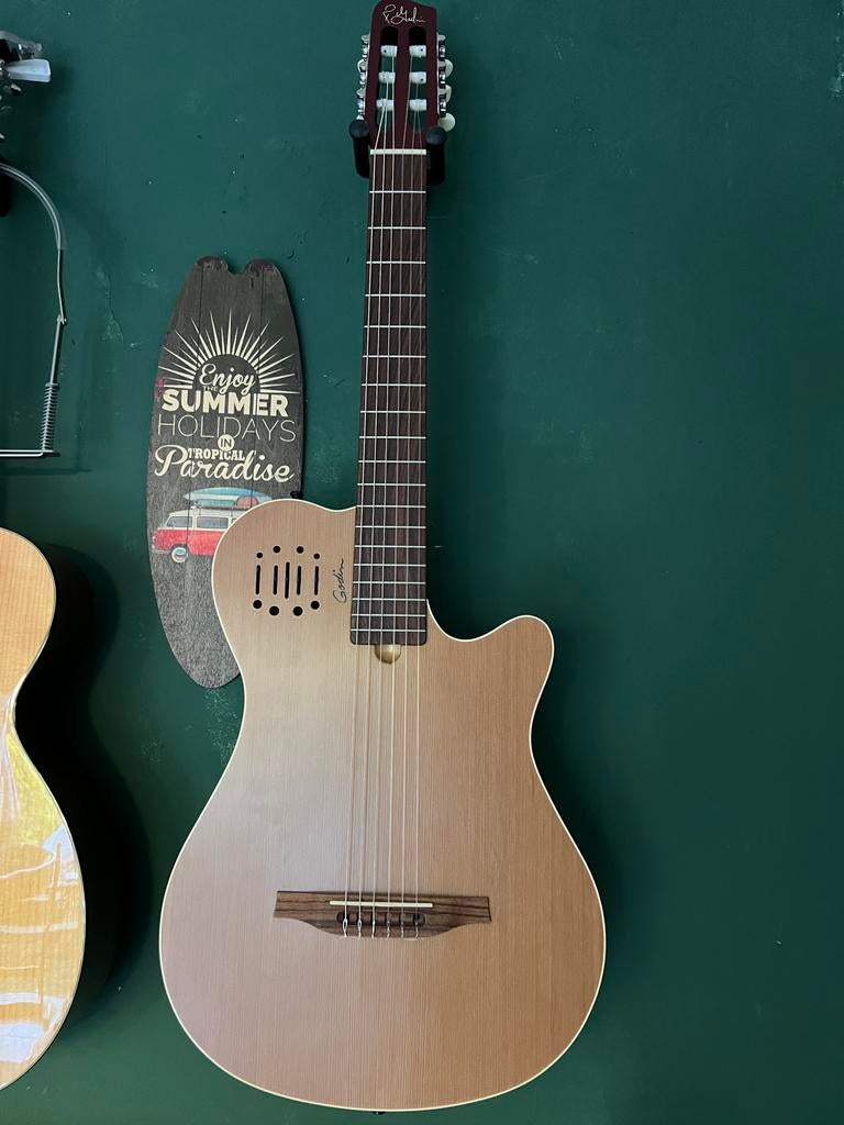 Godin Multiac Grand Concert Duet (Nieuwstaat!), Ophalen of Verzenden, Zo goed als nieuw, Semi-solid body, Overige merken