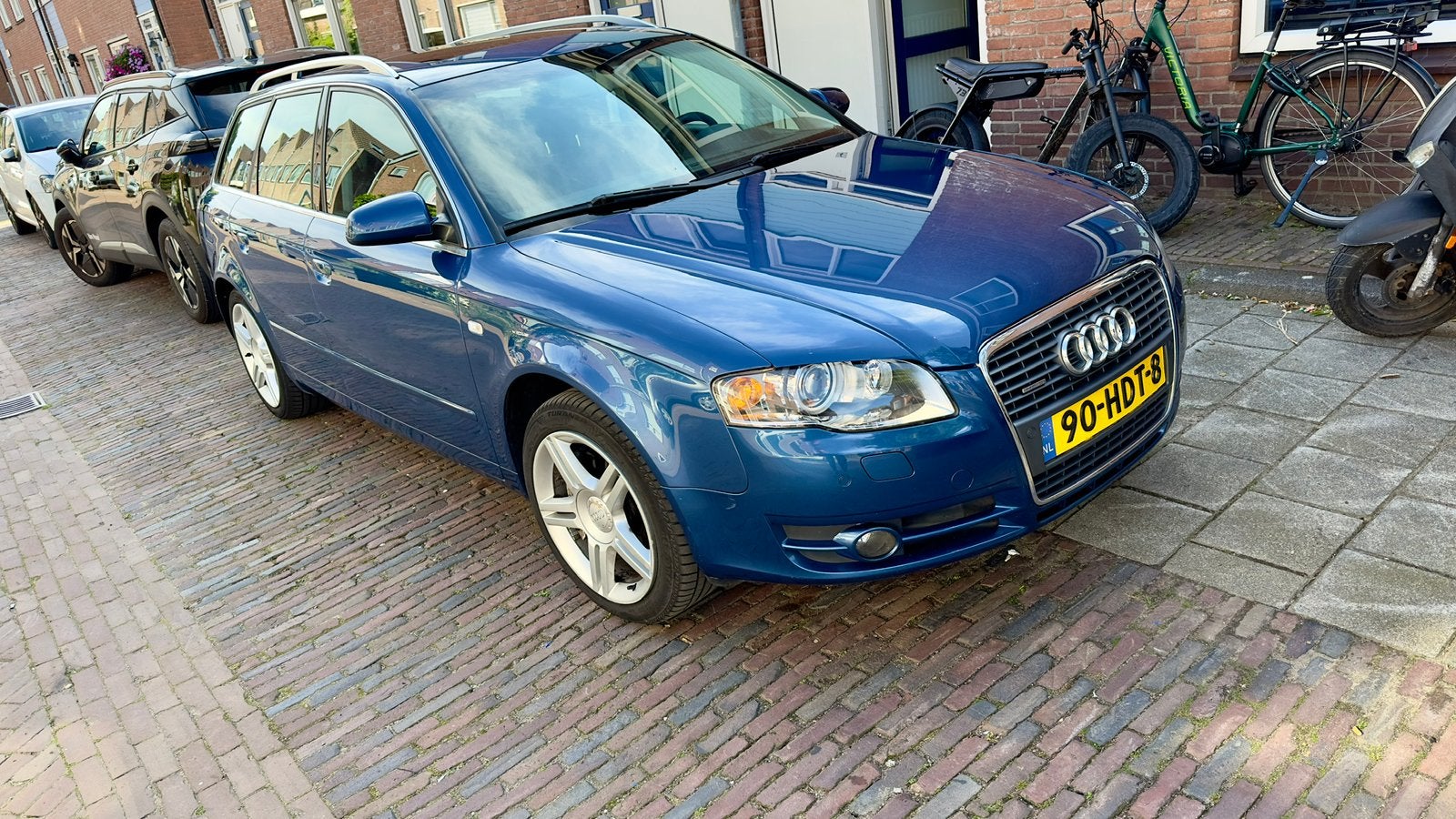 Audi A4 2.0 Tfsi 147KW Avant Quattro AUT 2005 Blauw, Auto's, Audi, Automaat, 4 cilinders, 1984 cc, Blauw