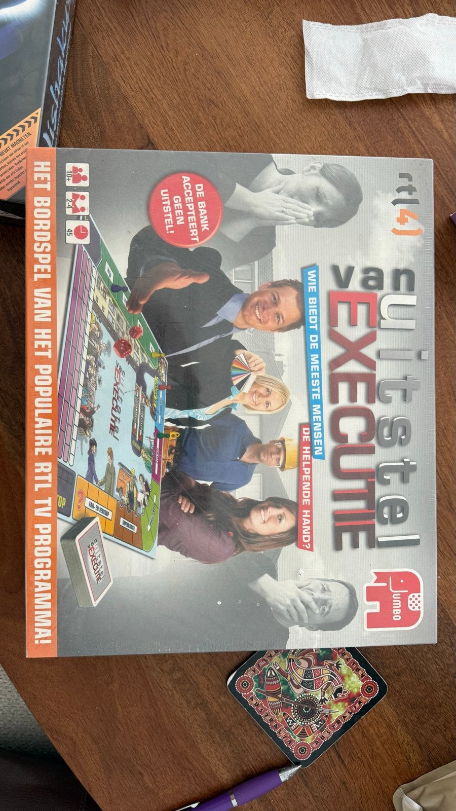 Van Uitstel Executie Bordspel RTL4 Jumbo, Drie of vier spelers, Ophalen of Verzenden, Nieuw