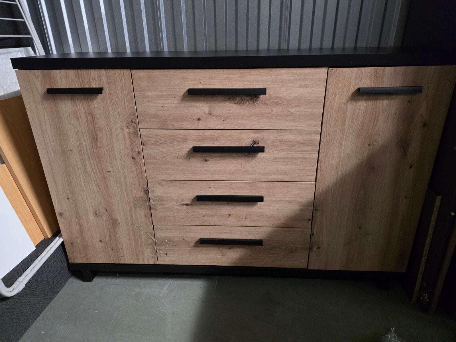 Kasten en stoelen, Huis en Inrichting, Kasten | Dressoirs, Zo goed als nieuw, Modern, 25 tot 50 cm, Overige houtsoorten