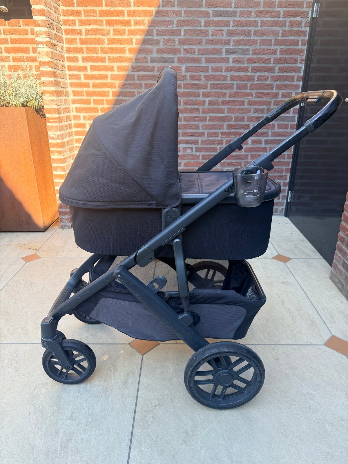 UPPAbaby Vista V2 Combiwagen met veel accessoires, Zo goed als nieuw, Combiwagen, Met autostoeltje, Ophalen