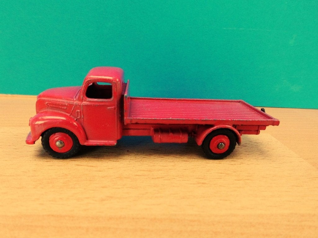 Dinky Toys # 422 Fordson Thames flat truck, Ophalen of Verzenden, Gebruikt, Bus of Vrachtwagen, Dinky Toys