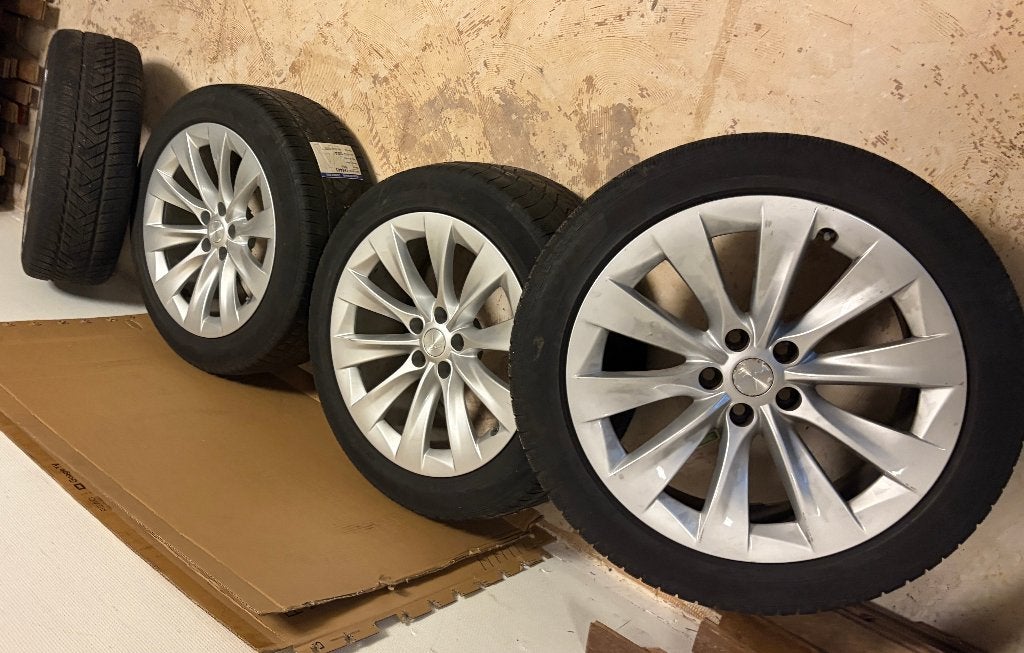 Originele Tesla Model X Turbine 20 inch, Ophalen, Gebruikt, 255 mm, Banden en Velgen
