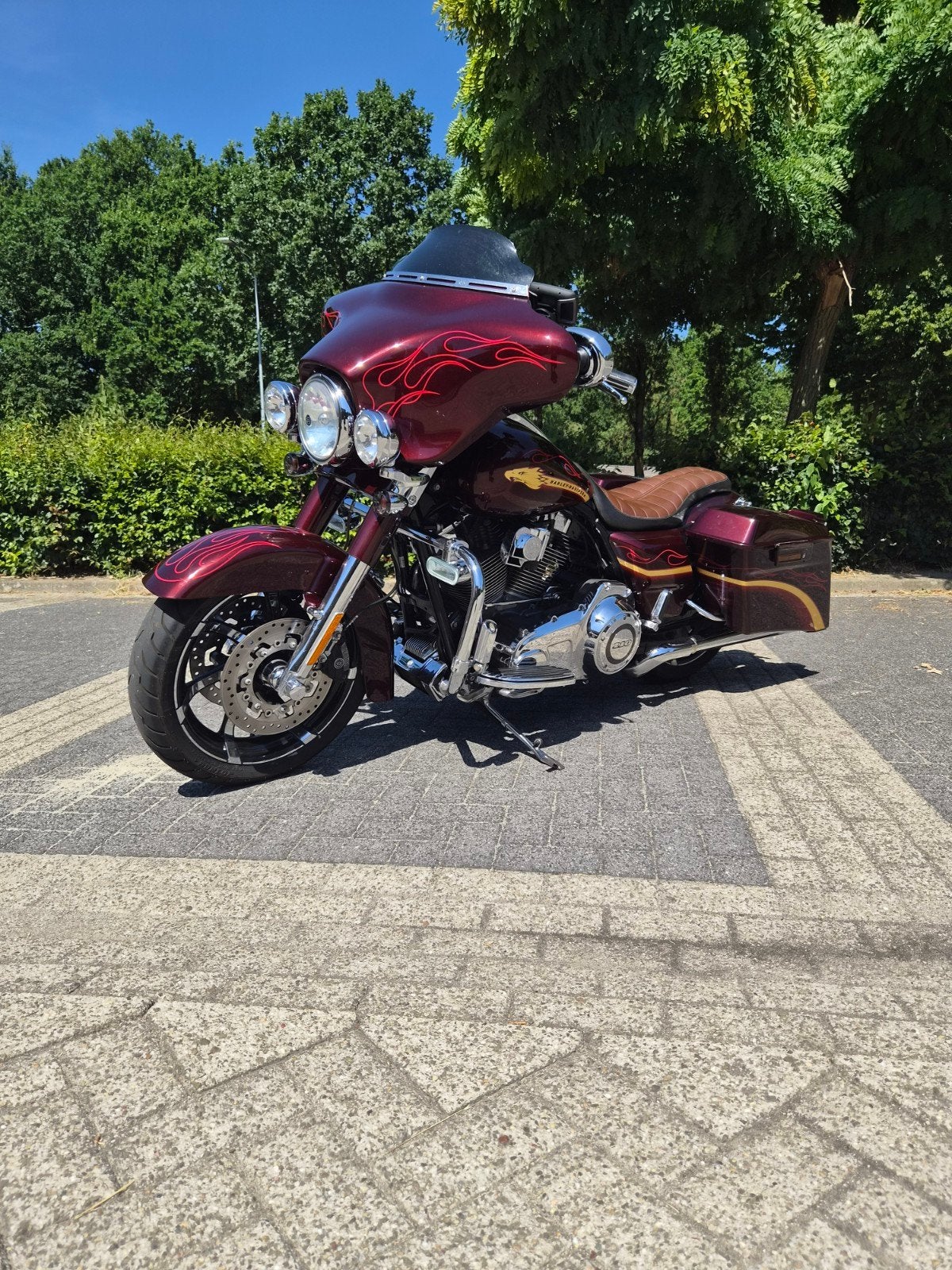 Harley Davidson FLHXSE CVO Street Glide 2010