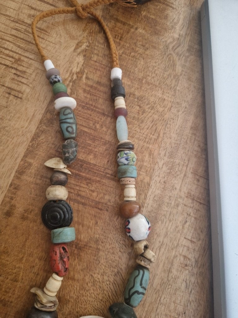 Etnische ketting, met bronzen hanger Tibet., Ophalen of Verzenden