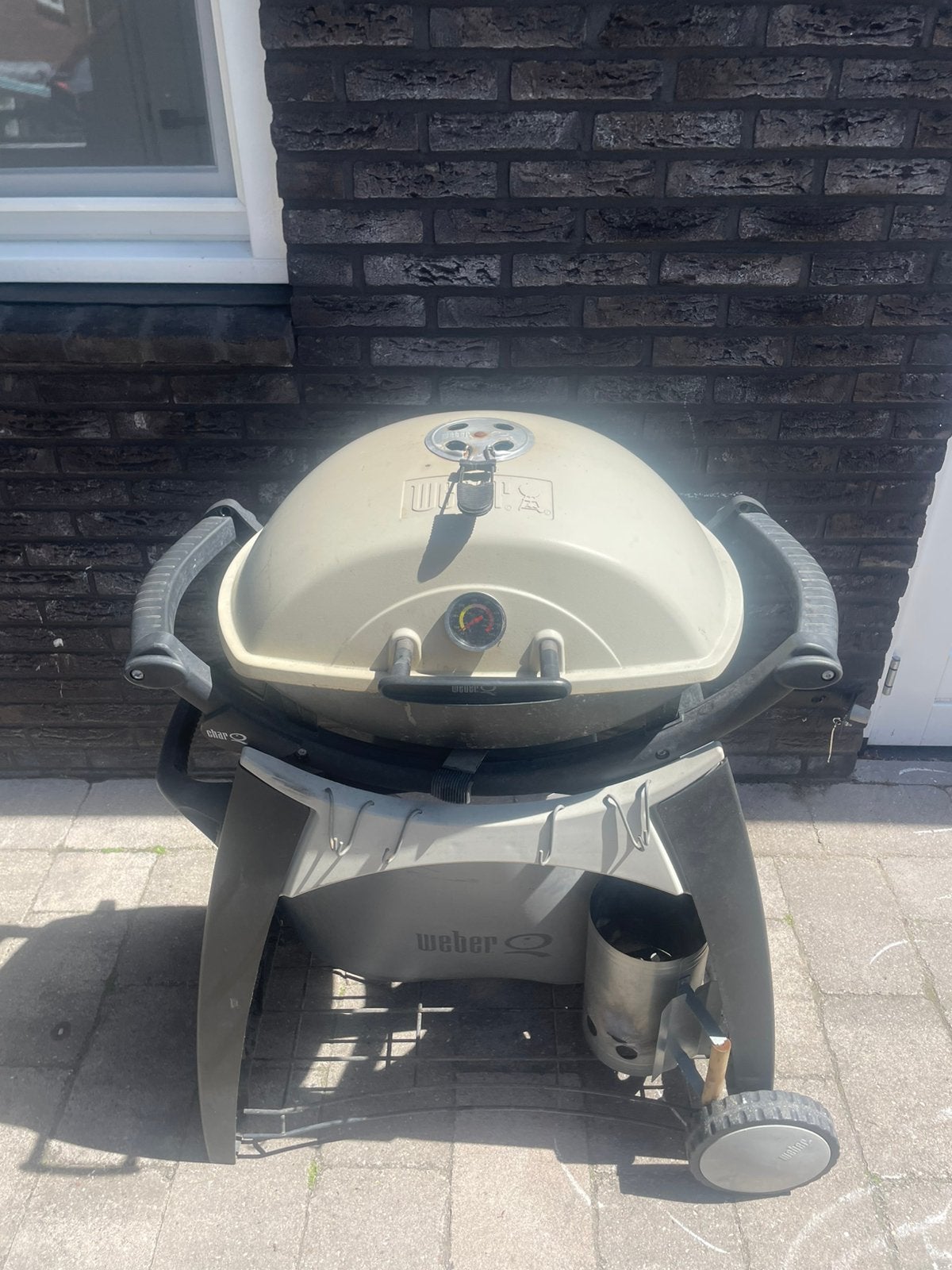 Weber kolen bbq te koop incl onderstel., Tuin en Terras, Houtskoolbarbecues, Ophalen, Zo goed als nieuw