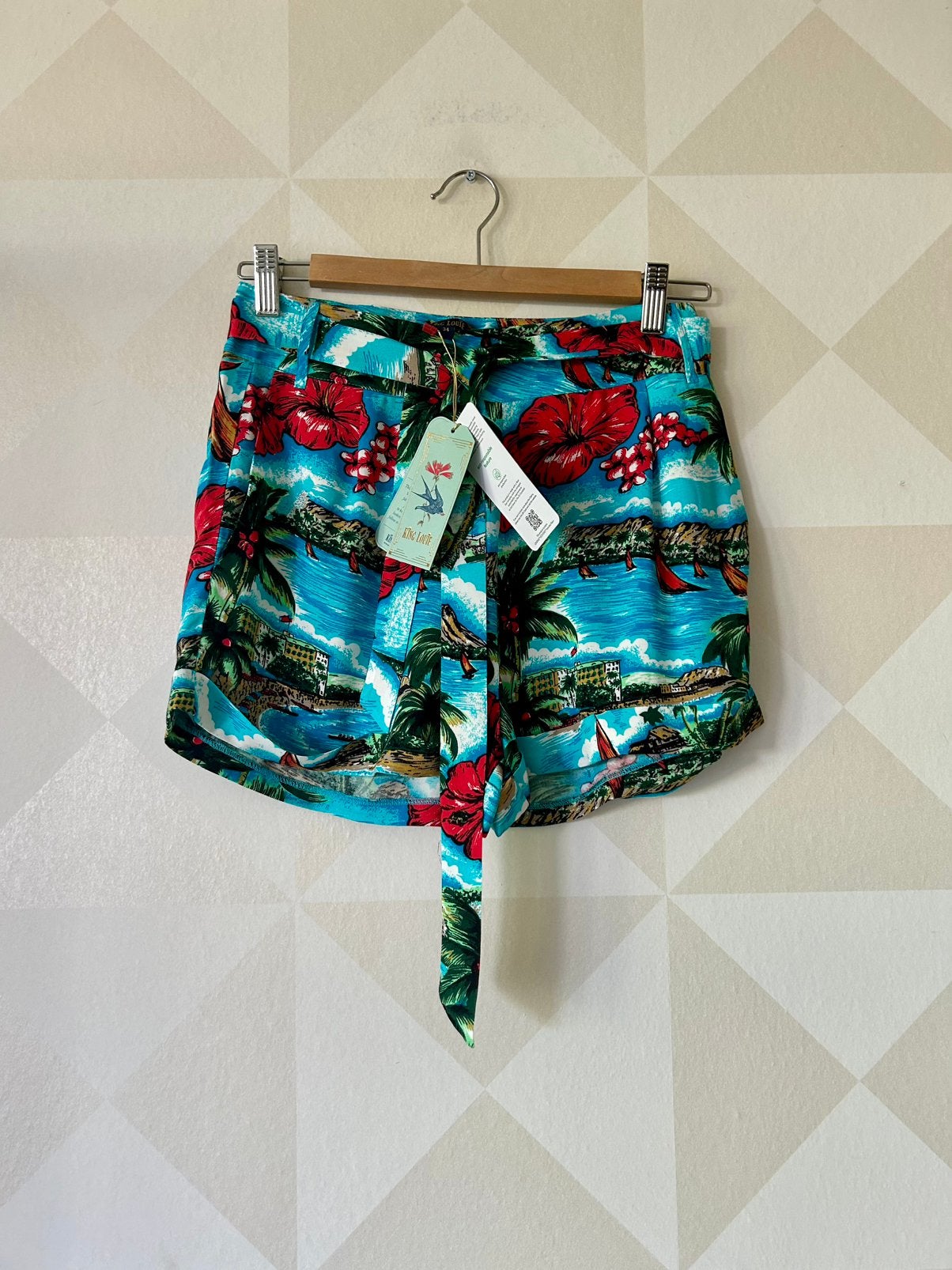 King Louie Roisin korte broek tropisch blauw XS/34 NIEUW, Kleding | Dames, Broeken en Pantalons, Kort, Blauw, Nieuw, Ophalen of Verzenden
