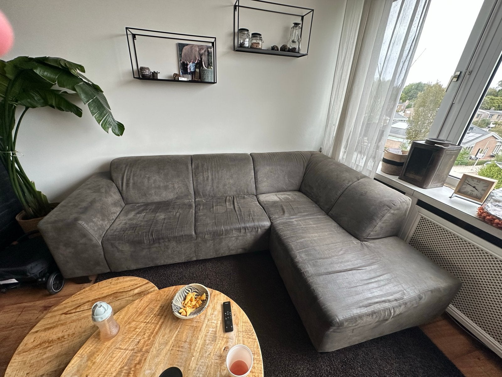 Gratis Hoekbank - Comfortabel en Ruim, Huis en Inrichting, Ophalen, 250 tot 300 cm, Gebruikt, 100 tot 125 cm